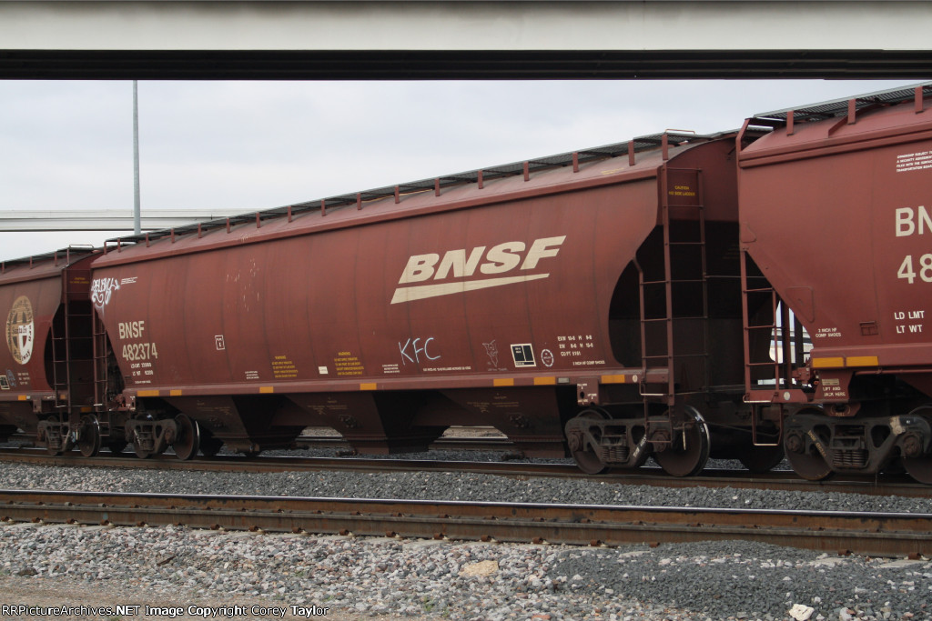 BNSF 482374